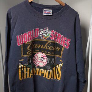 Hanes Ultimate Cotton Yankees World Series Vintage Sweater